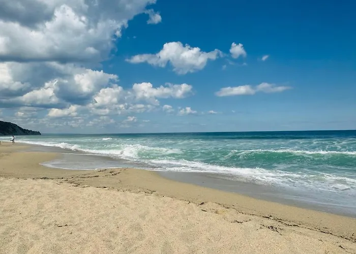 Kiwi Gardens Byala (Varna)