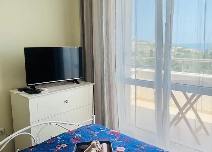 Kiwi Gardens * Byala (Varna)